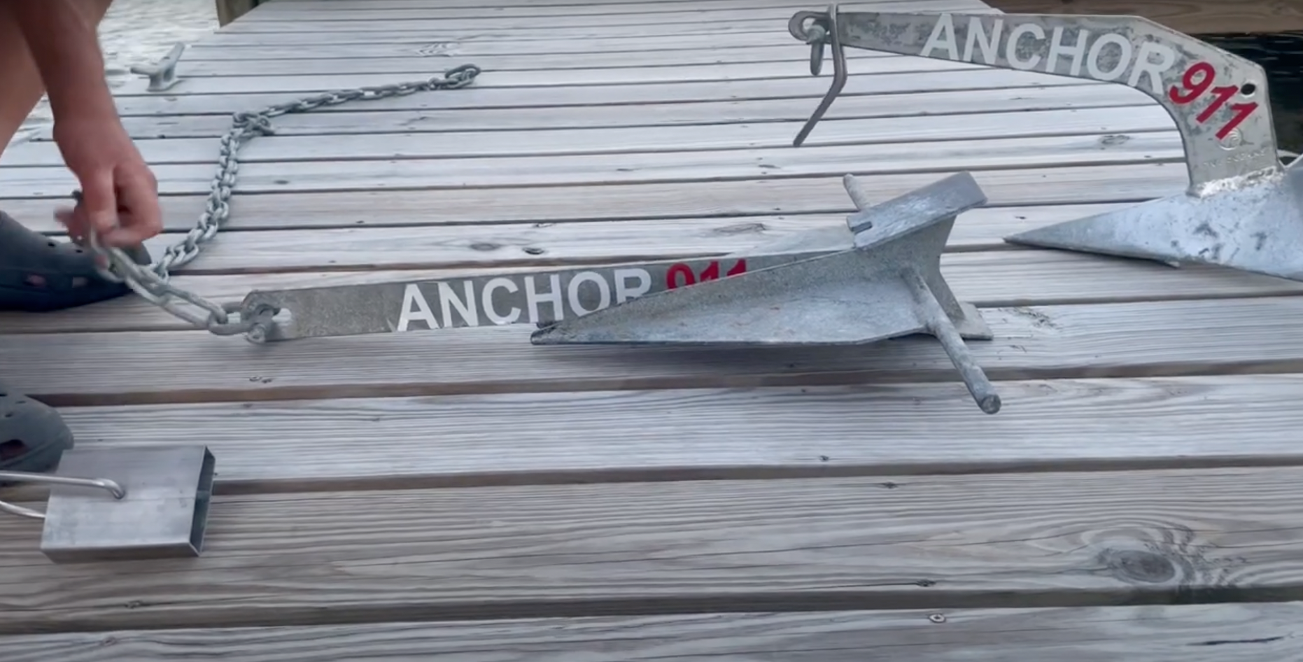 Load video: Video demonstrating how to install and use inshore model for fluke style anchors
